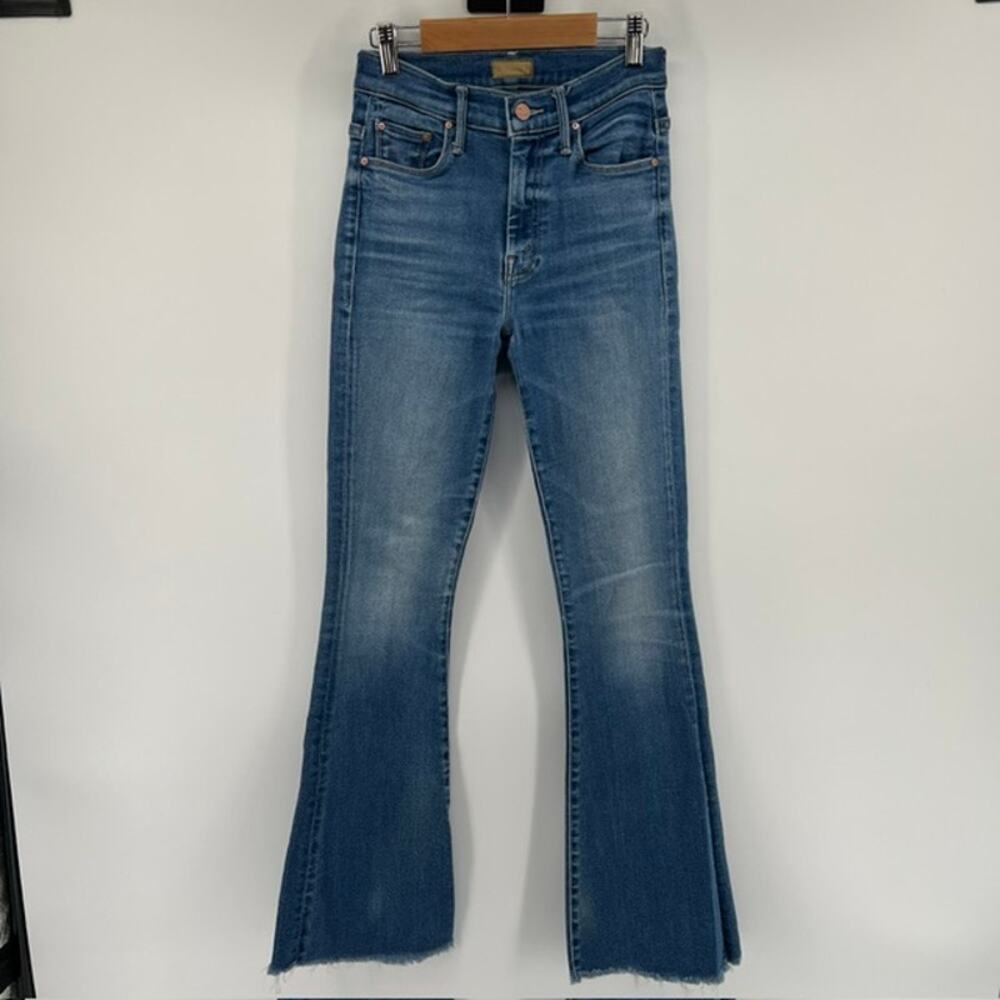 MOTHER The Weekender Fray Denim Flare Jeans Womens 24 Stretch Distressed Hem